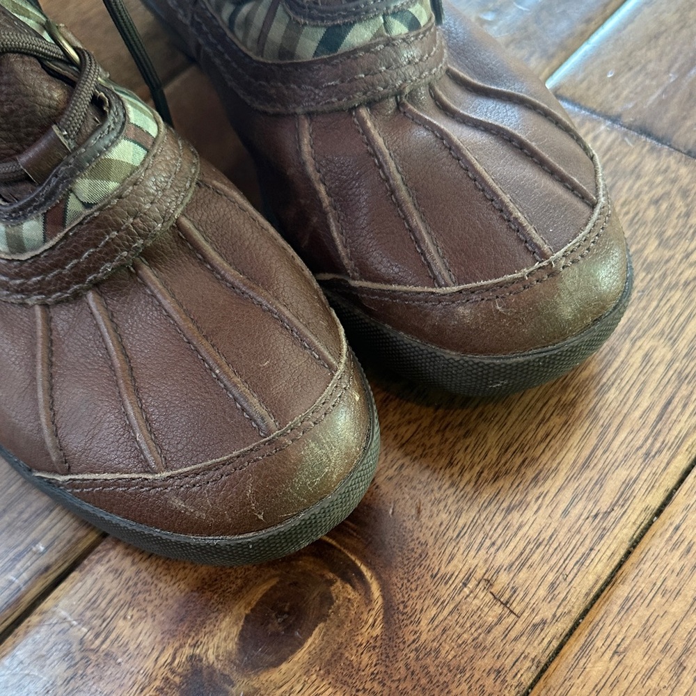 UGG Women's Brown and Cream Plaid Winter Boots size 9 - Picture 9 of 9
